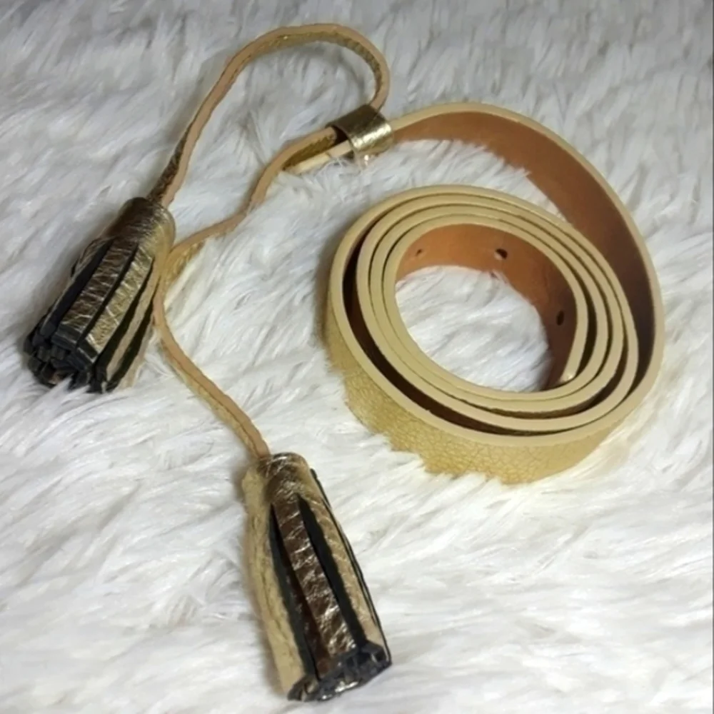 Metallic Pebble Leather Tassel Belt